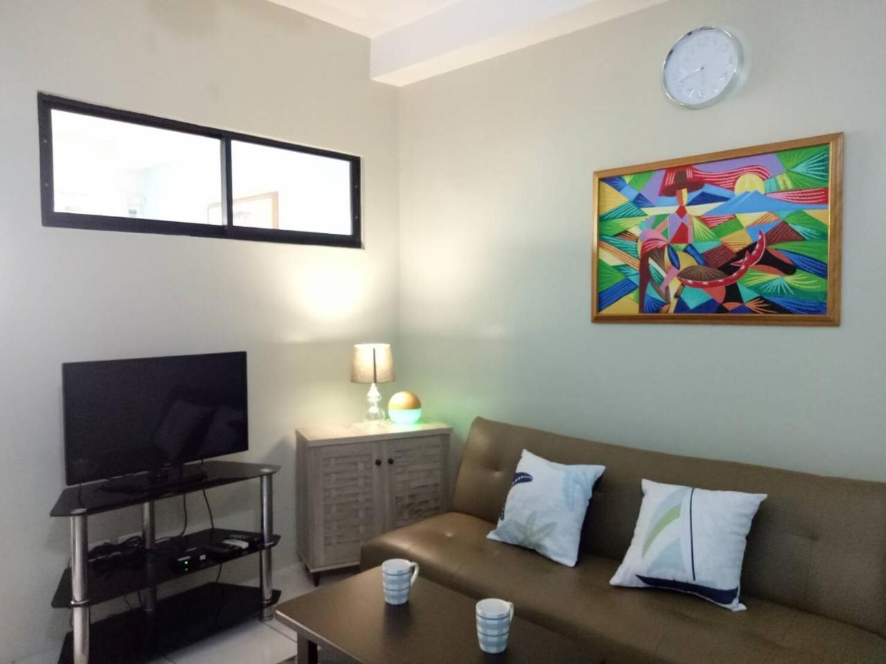 Serena'S House Malate Manilla Buitenkant foto